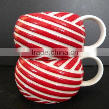 Ceramic Holiday Xmas Red White Stripe cup