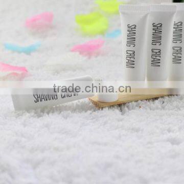 shaving kit Disposable item