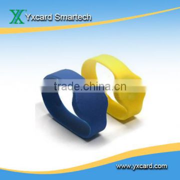 RFID custom smart silicone wristband