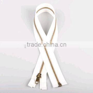 High quality brass metal zippers for garment