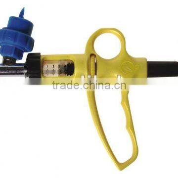 Animal Syringe With bottle adapter