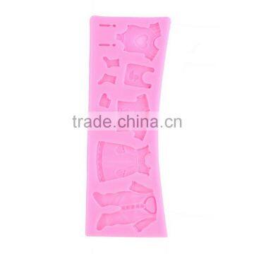 1 PC 2015 Pop 3D Baby Clothes Shower Silicone Mould Fondant Kitchen Cake Mold for Chocolate Baking Tool photo-4