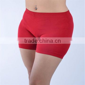 Women plain sports seamless pure color short pants red color