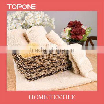 2013 Fashion New design 100% cotton towels baths