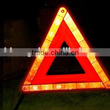 Automobile triangle warning signs for tripod warning emergency