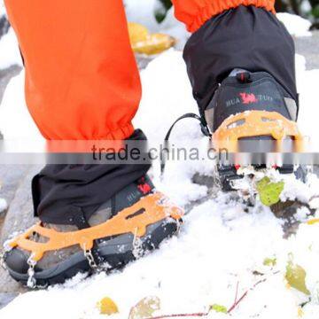 High quality 12 tines Walking on ice snow mountain anti-skid ice climbing silicone crampons for shoe cover
