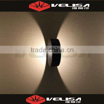 Aluminum Base Material and electric Power Supply surface mounted outdoor led wall light