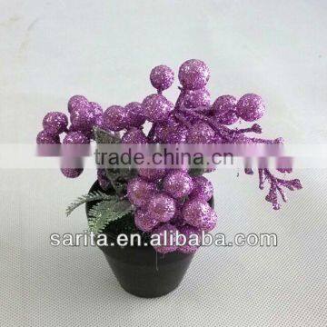 Artificial decorative purple grape