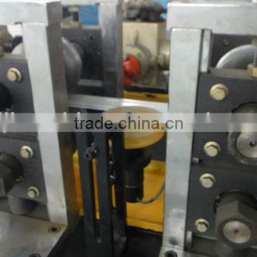 Roller shutter slats roll forming machine