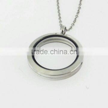 magnifying glass pendant