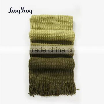 High fashion 100% Acrylic rough-look dip-dye green crochet blanket