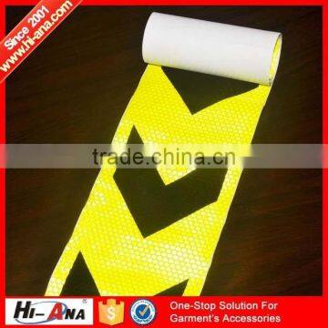 hi-ana reflective3 Accept OEM new products team High quality road reflective tape