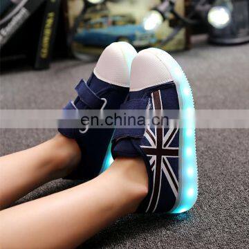 Latest Design USB Charge Children Kids Boys and Girls Light up Canvas Shoes LED Shoes photo-4