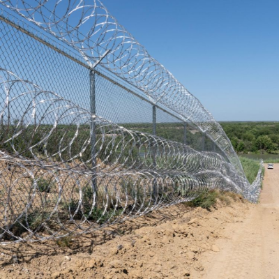 304 Stainless Steel Galvanized Barbed Wire (BTO-22, CBT-65) Razor Barbed Wire