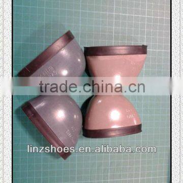 Steel toe safety boots