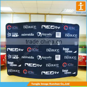 Portable stretch tension fabric display banner