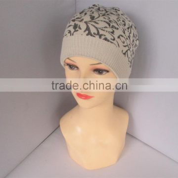 Top Selling Knitted Design Acrylic Material Custom Printed Beanie