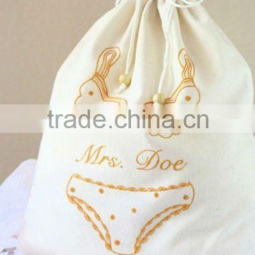 embroidery lingerie bag