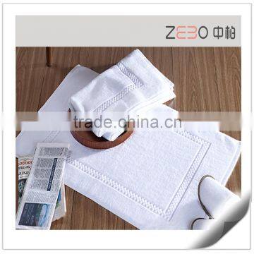 100% Cotton Jacquard Style Excellent Water Absorbent White Thin Bath Mat