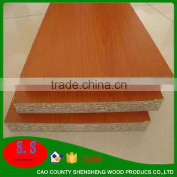 Competitive price flakeboard waterproof particle board floor for wall shelf