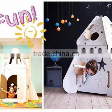 Creative hot-selling Paper,Corrugated Cardboard Playhouse for kids Rocket model