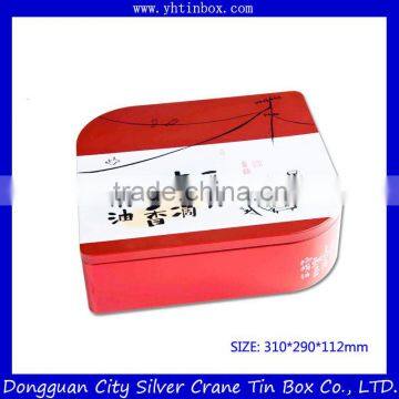 Decorative Christmas cookie tin box