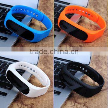 Digital 0.84" Bluetooth OLED Smart Bracelet E02 Fitness Tracker Wristband Smart Bracelet With Heart Rate Monitor photo-6