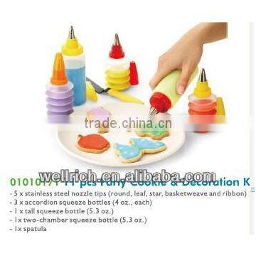 01030078 11 pcs Party Cookie & Decoration Kit