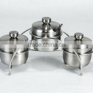 Fast Delivery color box packing salt and pepper shakers