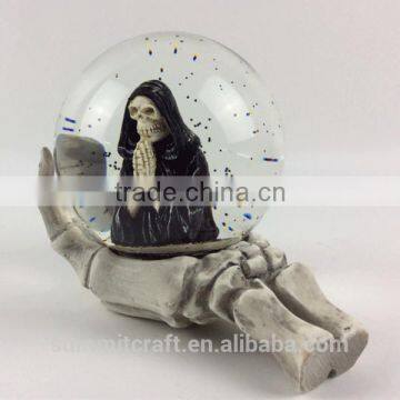 Wholesale Resin Skull Snow Globe Custom Snow Globe Manufacturers photo-3