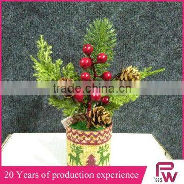 Factory High Quality Wholesale Indoor Decorative Pine Trees for Christmas Day