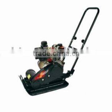 Diesel plate compactor
