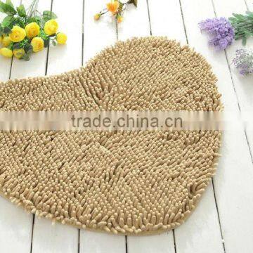 Microfiber heart shape bedroom mat