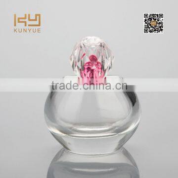 glass perfume bottle with diamond shape cap