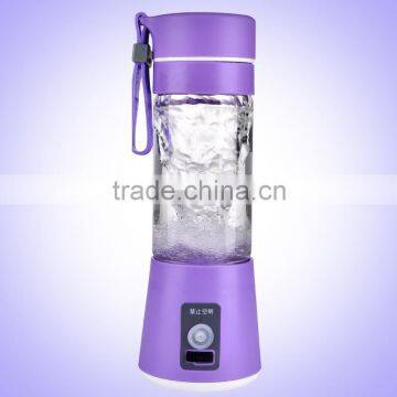 Newly Designed Mini Travel Sport Personal Fruit Juicer photo-3