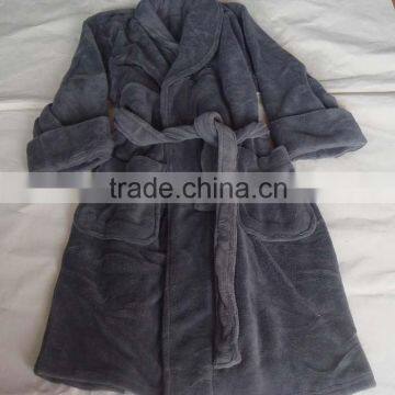 Men's bathrobe