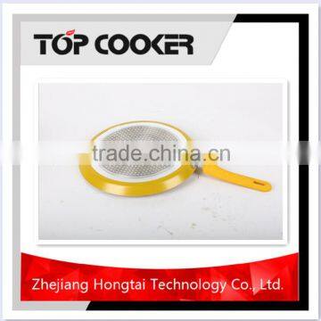 pressed High temperature coating pancake pan