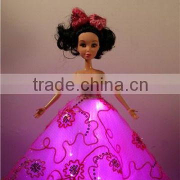 New Glowing Toys / Wedding Cake Accessory Dolls / Festival Supplies