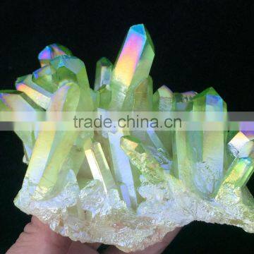 beautiful green prism with pyramid end crystal cluster