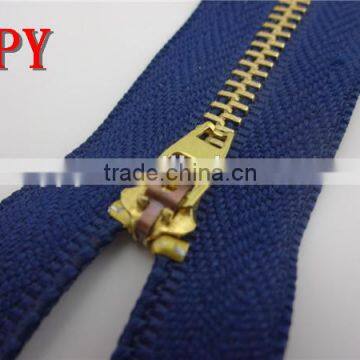 Good quality 3# metal zipper from China