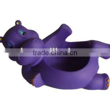 hippo bath toy