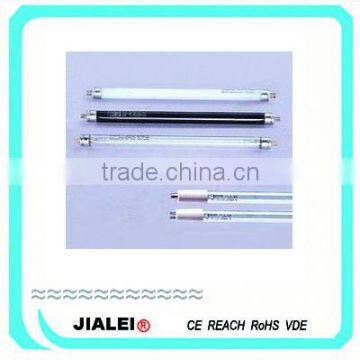 Double ended ultraviolet germicidal lamp