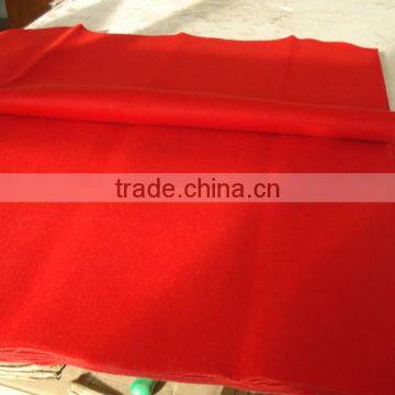 High-quality Polyester Felt Carpet Needle-punched Red Felt photo-2
