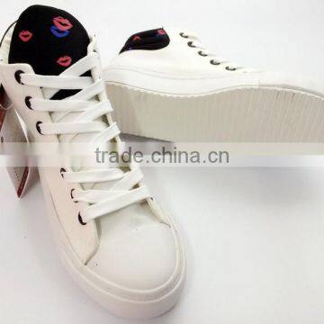 GZY Latest Fashion Cheap Quality Promotional Canvas Shoes Stock Lots photo-3