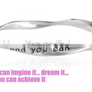 Good Friend Custom Engraved Bangle Fashion Design Friendship Bangles Twist Metal Bangle for Friend Gifts photo-2