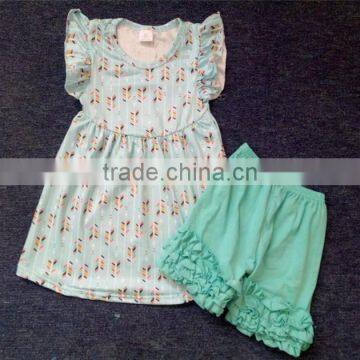 Wholesale girls boutique clothing flutter sleeve tunic pearl top and icing ruffle shorts boy raglan