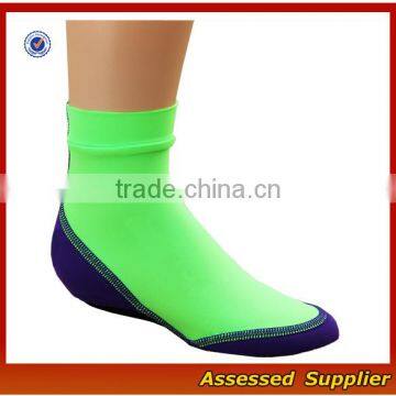 FXS156 Cheap Wholesale Waterproof Sand Socks Neoprene Beach Socks photo-4