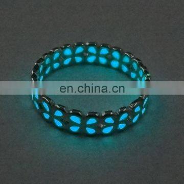 Luck Hollow Out Glow in the Dark Ring Luminous Ring For Men Women photo-6