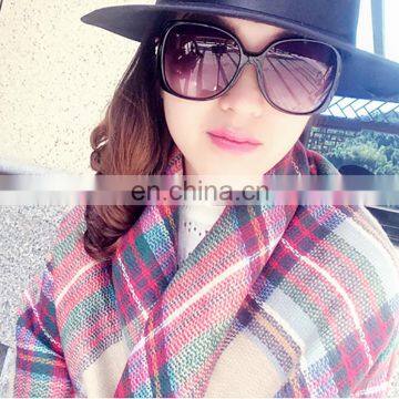 Wholesale Fashion Colorful Plaid Square Pashmina Scarf Shawl photo-5