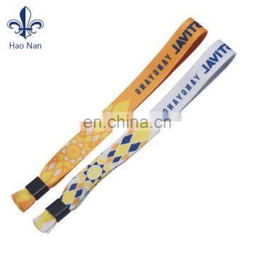 Eco-Friendly pvc material wrist band with custom for party